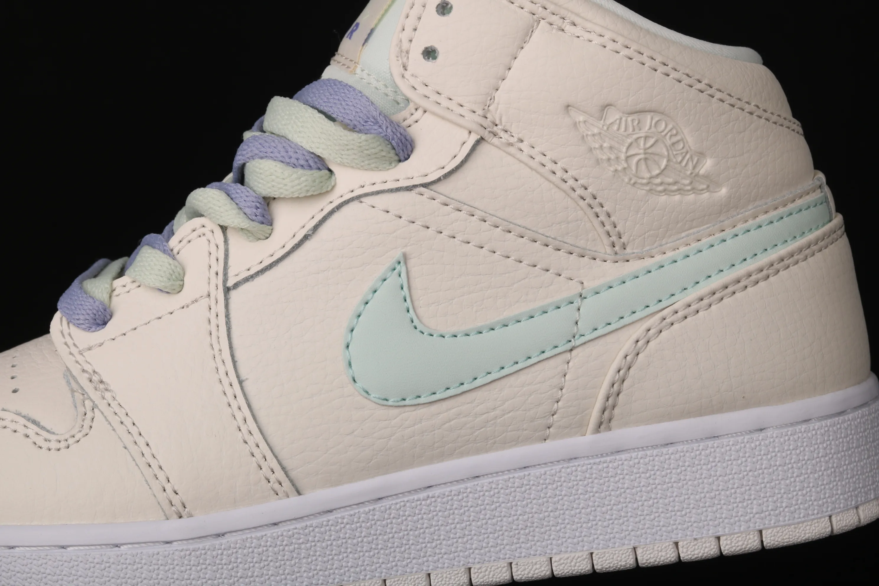 All categories Air Jordan Jordan series basketball shoes Air Jordan 1 Mid Air Jordan 1 Ret High AJ1 Joe 1 rice white mandarin duck hook 555112-035